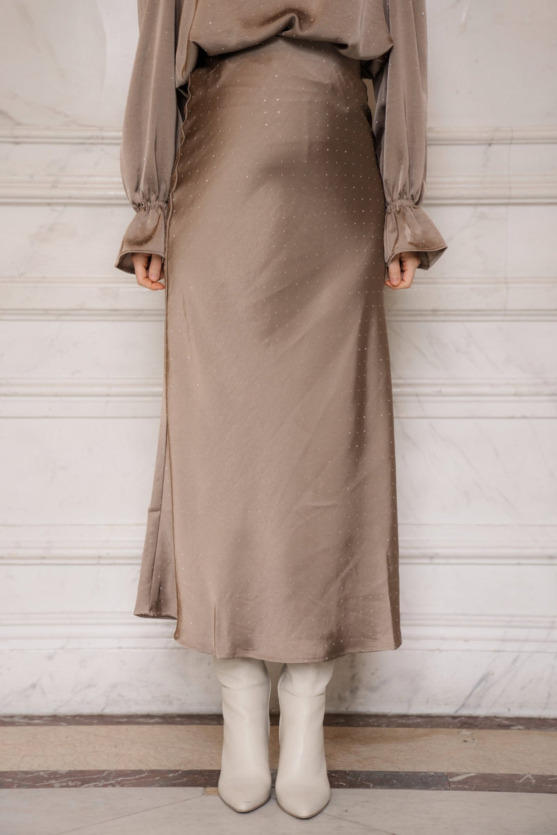 Viso Heavy Sateen Bedaz Skirt Dark Taupe - Bij Keesje - Neo Noir