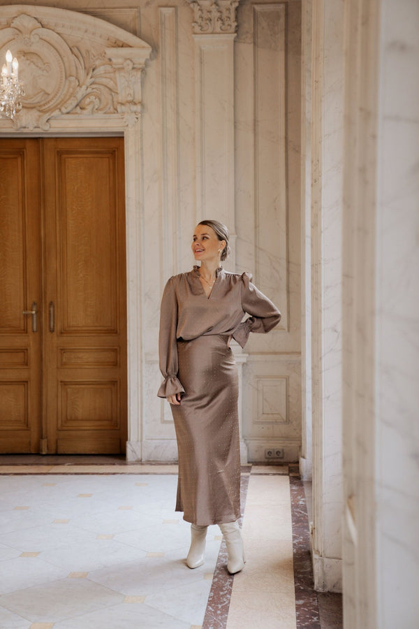 Viso Heavy Sateen Bedaz Skirt Dark Taupe - Bij Keesje - Neo Noir