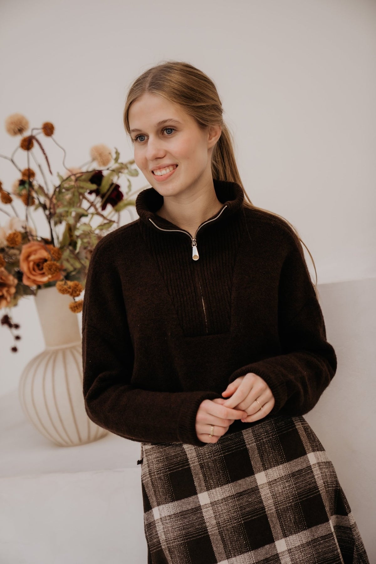 Voxana sweater Moka - Bij Keesje - Ange - Trui