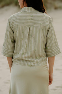 Wiepke blouse met opdruk groen - Bij Keesje - Bij Keesje - jurk