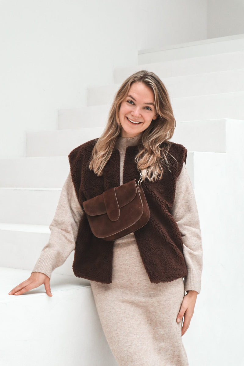 Yalena teddy gilet brown - Bij Keesje