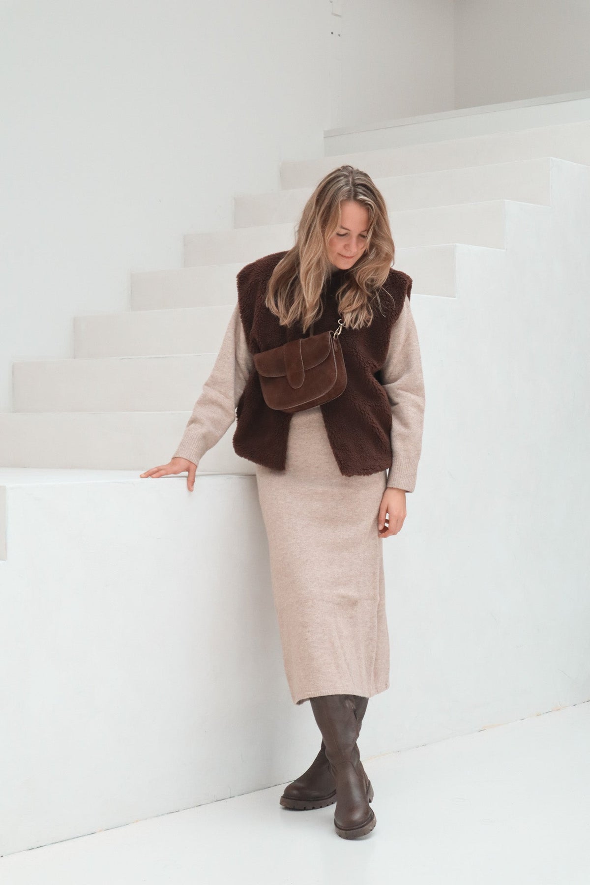 Yalena teddy gilet brown - Bij Keesje