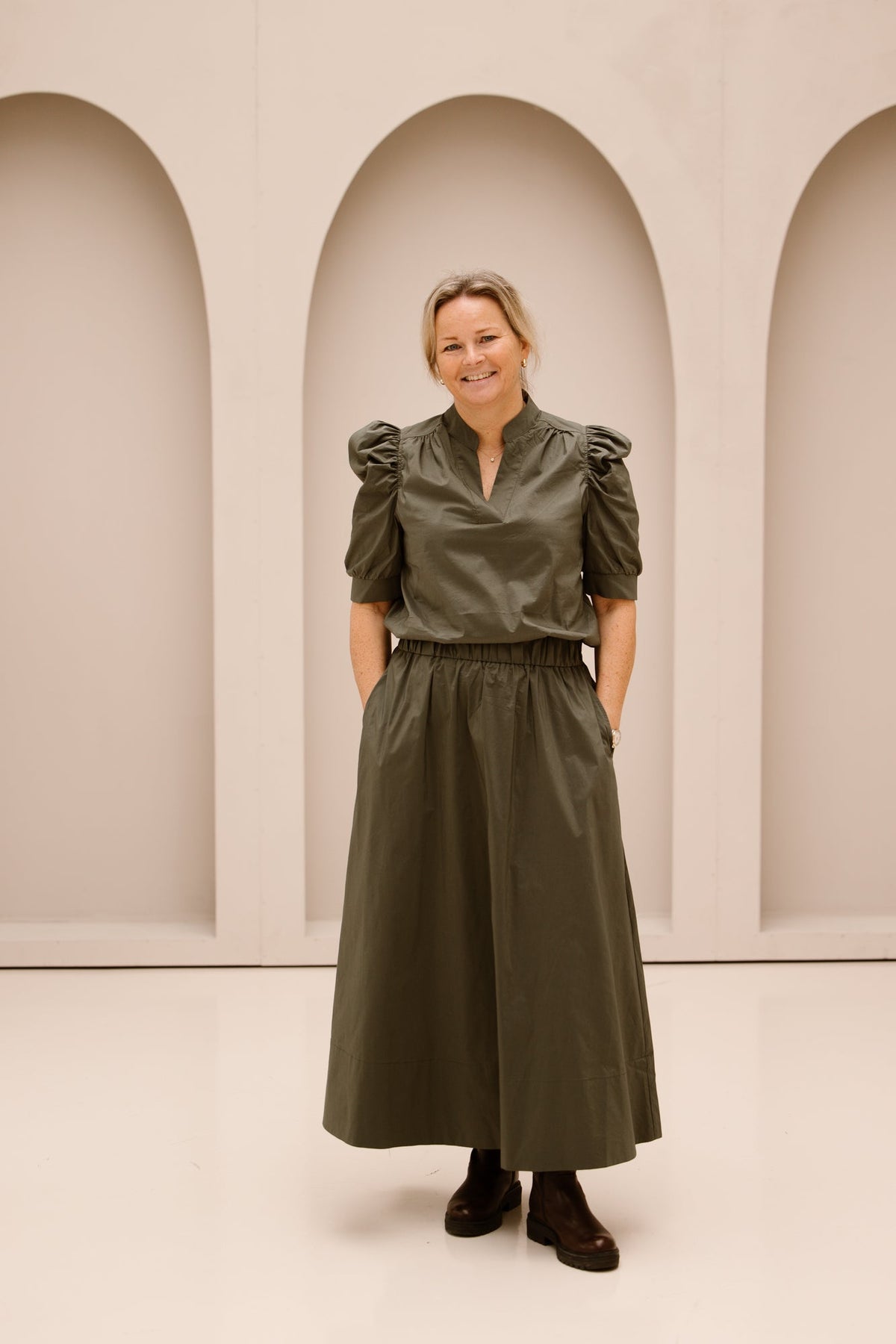 Yara long poplin skirt Army - Bij Keesje - Neo Noir - rokken