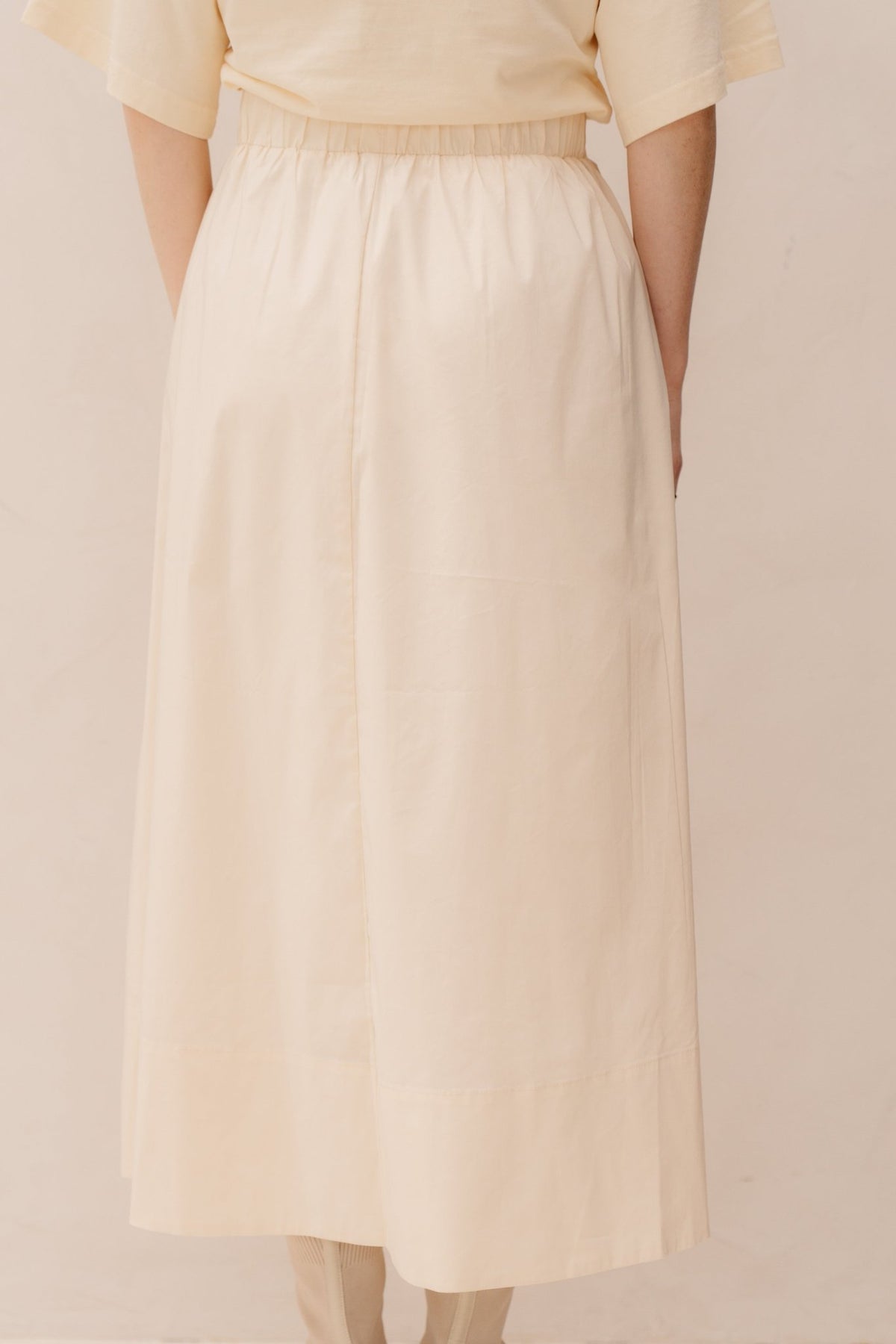 Yara Long Poplin Skirt Butter Yellow - Bij Keesje - Neo Noir - Rokken