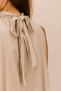 Zaar halterjurk beige - Bij Keesje - Bij Keesje - Jurk