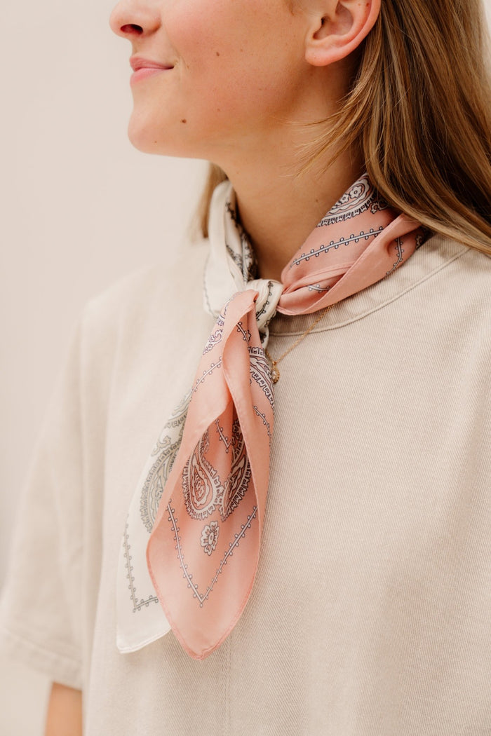 Zanglijster sjaal print pink/creme - Bij Keesje - Bij Keesje - Sjaal